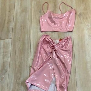 Fashion nova womens  outfit crop/ skirt ax’s